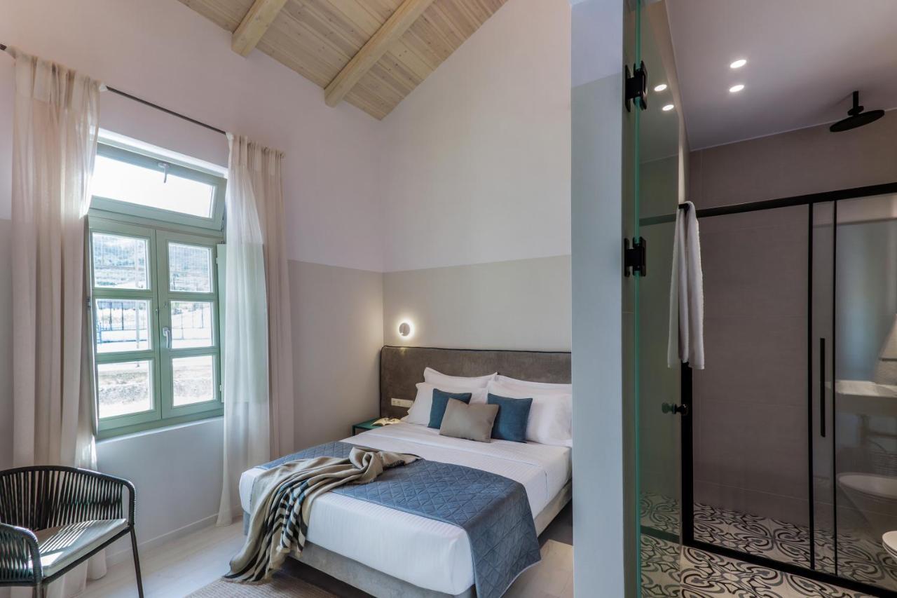 Octavia Rooms Corinth Exterior foto