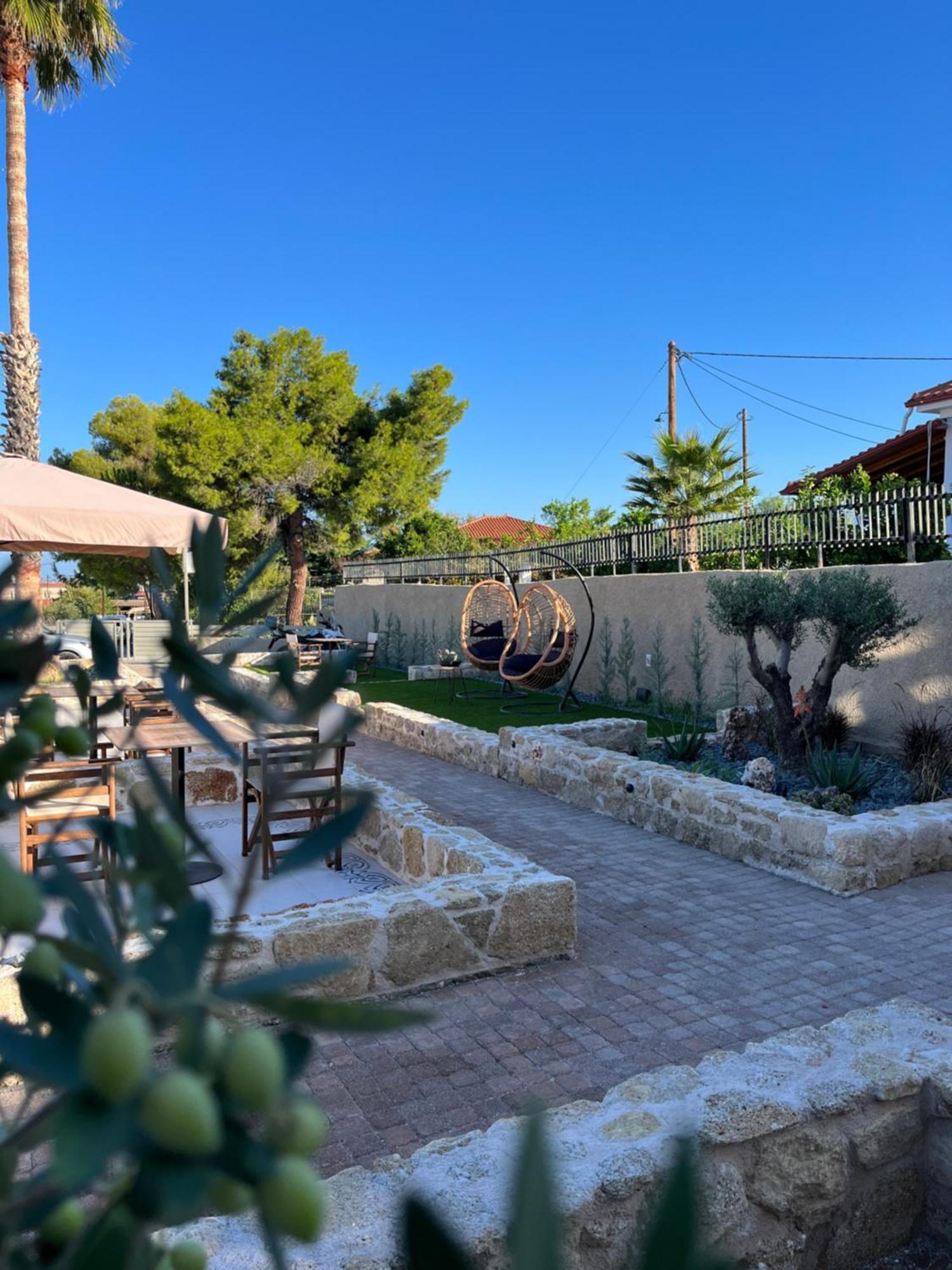 Octavia Rooms Corinth Exterior foto
