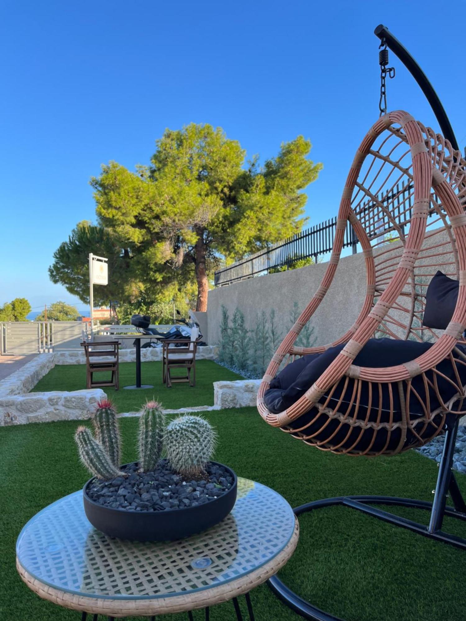Octavia Rooms Corinth Exterior foto